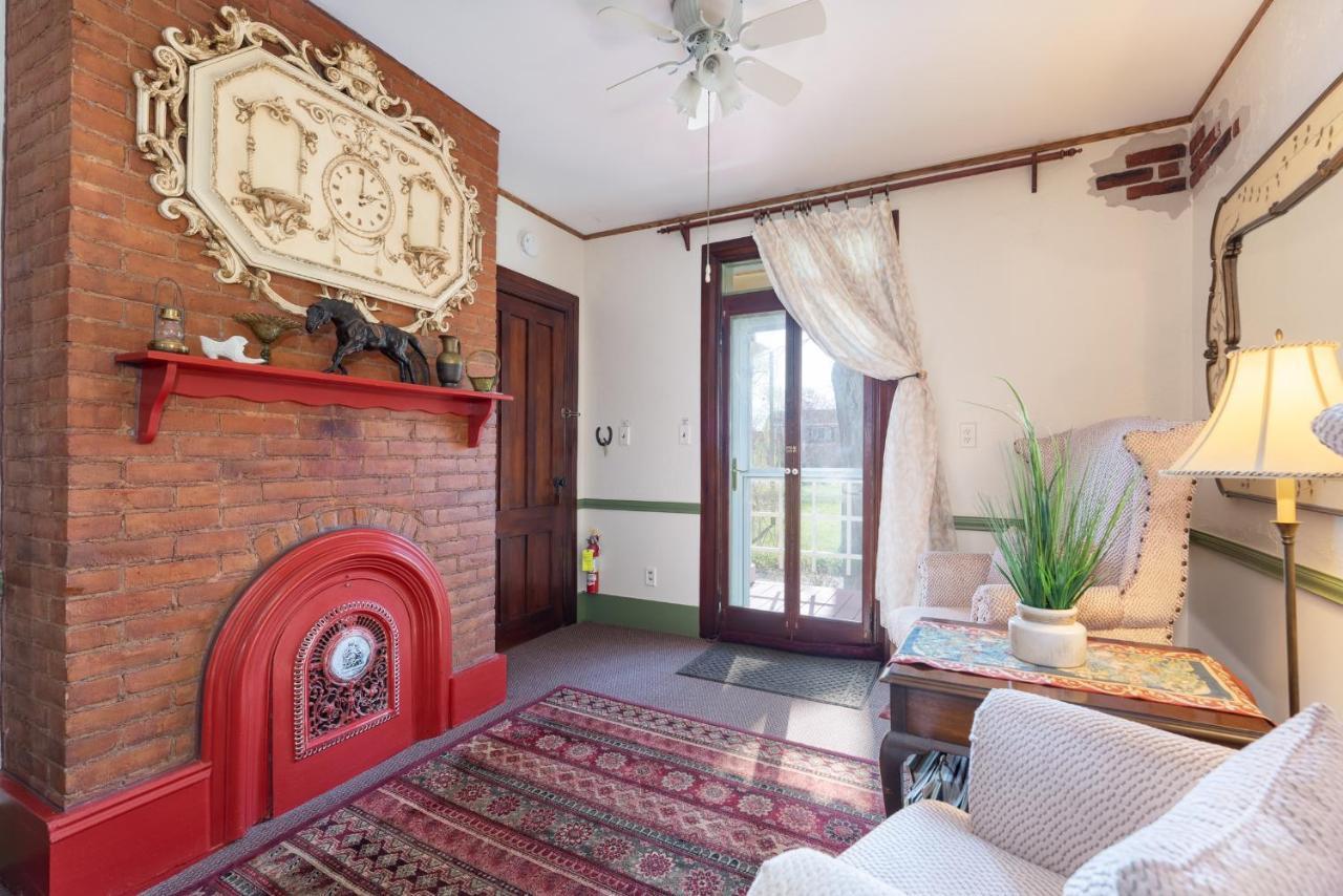 Saratoga Farmstead B&B Saratoga Springs Ngoại thất bức ảnh