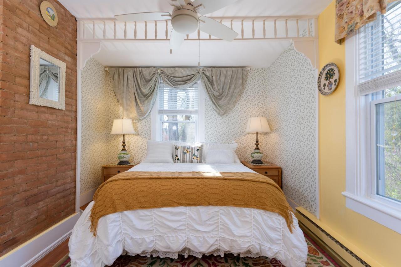 Saratoga Farmstead B&B Saratoga Springs Ngoại thất bức ảnh